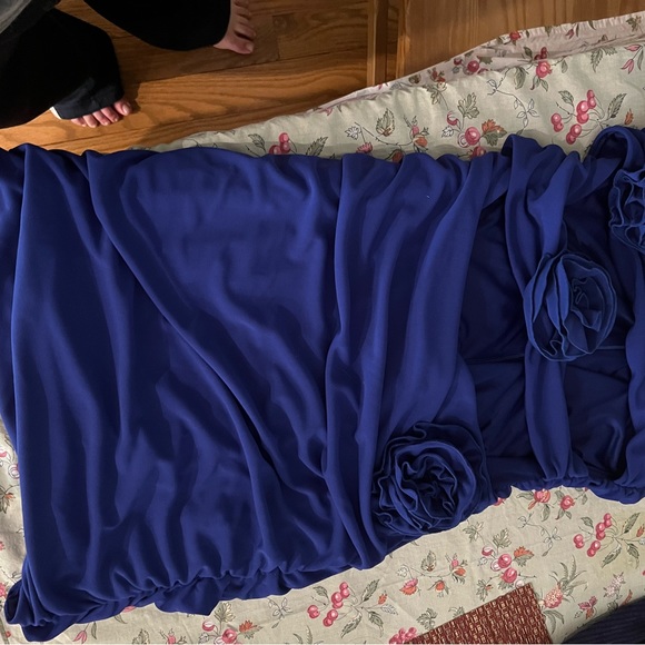 BNWT Zara Blue Violet Cutout Flower Appliqué Detail Dress - Picture 4 of 6